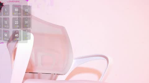 Snapshot of violethilton chatting on December 13, 2024, 11:06 pm violeth online show from December 13, 2024, 11:06 pm