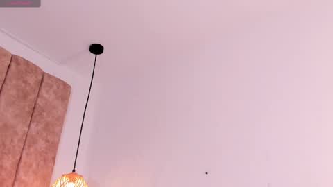 Snapshot of violethilton chatting on March 8, 2025, 9:51 pm violeth online show from March 8, 2025, 9:51 pm