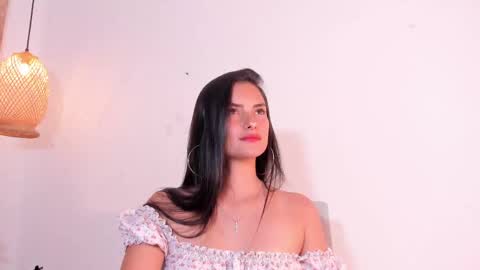 Snapshot of violethilton chatting on March 11, 2025, 11:15 pm violeth online show from March 11, 2025, 11:15 pm