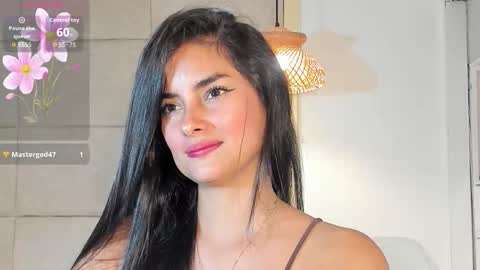 Snapshot of violethilton chatting on September 22, 2025, 6:43 pm violeth online show from September 22, 2025, 6:43 pm