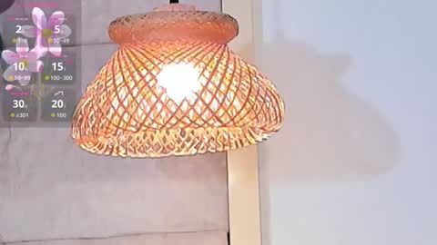 Snapshot of violethilton chatting on November 4, 2025, 7:13 pm violeth online show from November 4, 2025, 7:13 pm