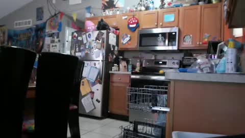 Snapshot of violethooper chatting on September 15, 2025, 3:45 pm Violet Hooper online show from September 15, 2025, 3:45 pm