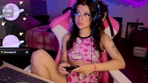   online show from April 18, 2026, 7:07 pm