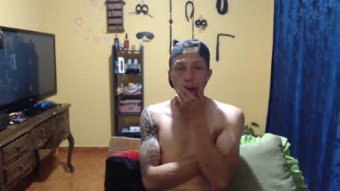 Snapshot of violetsexhot999 chatting on November 6, 2025, 11:04 pm Violet777 online show from November 6, 2025, 11:04 pm