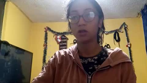 Snapshot of violetsexhot999 chatting on November 15, 2025, 11:32 pm Violet777 online show from November 15, 2025, 11:32 pm