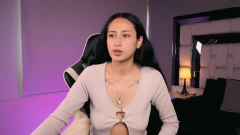 violetskinny online show from June 9, 2026, 6:41 pm
