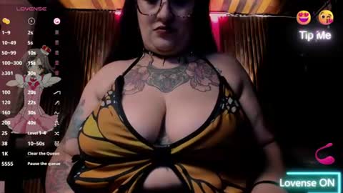 Snapshot of violett_8 chatting on June 22, 2026, 11:02 pm violett_8 online show from June 22, 2026, 11:02 pm