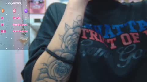 Violeta froz online show from February 25, 2025, 4:21 pm