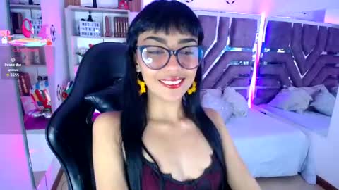 Violet online show from July 7, 2026, 11:36 am