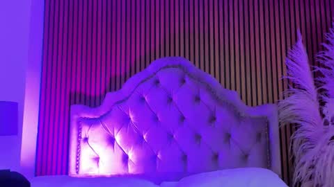 violett_hott_ online show from February 15, 2026, 12:47 pm