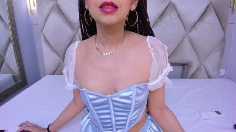 Violett  online show from February 13, 2026, 8:16 pm