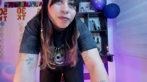 Violeta online show from May 21, 2026, 10:28 pm