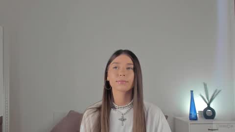 violetta_finch online show from February 19, 2025, 10:12 am