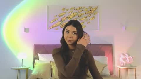 violetta_finch online show from October 2, 2025, 10:33 am