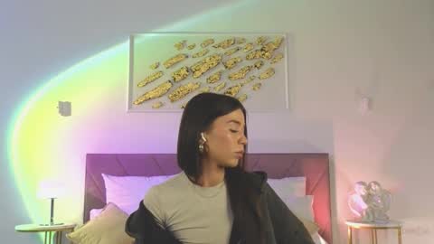 violetta_finch online show from October 18, 2025, 10:27 am