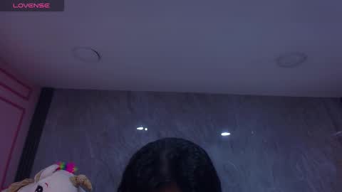 Violetta  online show from October 23, 2025, 3:17 am