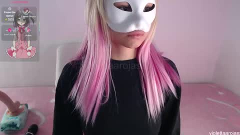 Snapshot of violettaarojass chatting on November 15, 2025, 9:50 am violettaarojass online show from November 15, 2025, 9:50 am