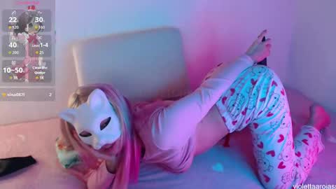 Snapshot of violettaarojass chatting on November 16, 2025, 10:32 am violettaarojass online show from November 16, 2025, 10:32 am