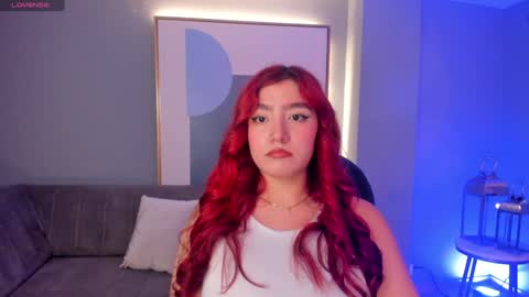 Violett Castel online show from February 4, 2025, 7:55 pm