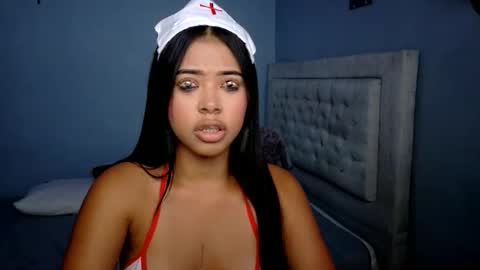 Violett Doll online show from June 10, 2026, 11:24 pm