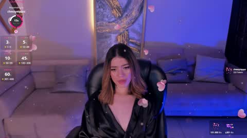 Snapshot of violetthansson chatting on March 1, 2025, 3:43 am Violett online show from March 1, 2025, 3:43 am