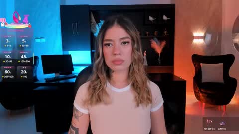Snapshot of violetthansson chatting on September 29, 2025, 6:24 pm Violett online show from September 29, 2025, 6:24 pm