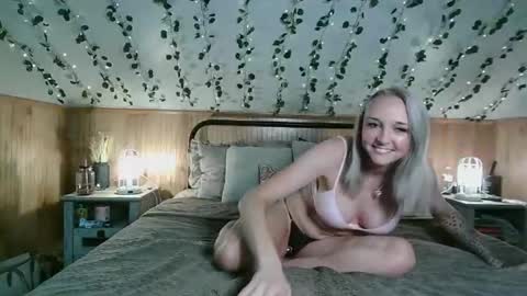 violet styles online show from March 18, 2026, 2:31 pm