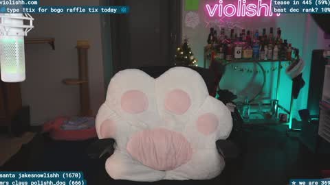 Snapshot of violishh chatting on December 18, 2024, 2:21 am follow me on twitter violishh and ig violishh online show from December 18, 2024, 2:21 am