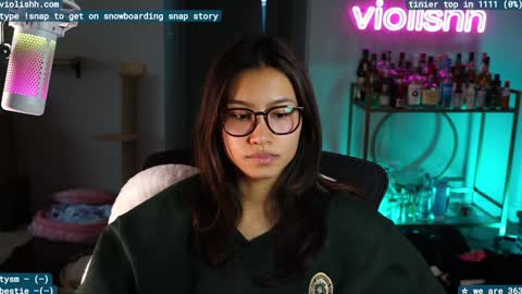 Snapshot of violishh chatting on February 3, 2025, 8:46 pm follow me on twitter violishh and ig violishh online show from February 3, 2025, 8:46 pm