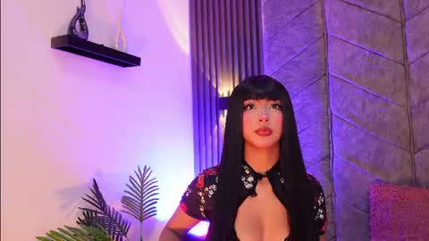 viollettebylyly online show from June 24, 2026, 12:48 pm