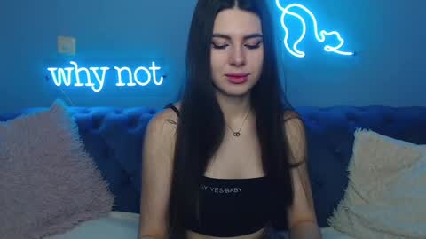 viollinalv online show from January 14, 2025, 5:40 am