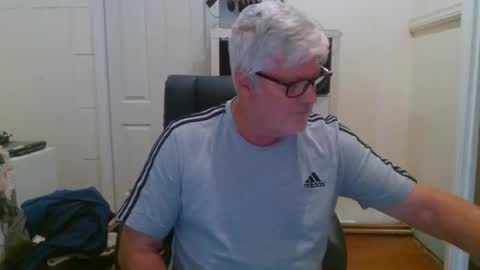 Snapshot of viper654321 chatting on January 19, 2025, 6:42 am viper654321 online show from January 19, 2025, 6:42 am