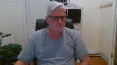 Snapshot of viper654321 chatting on February 12, 2025, 7:13 am viper654321 online show from February 12, 2025, 7:13 am