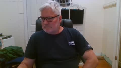 Snapshot of viper654321 chatting on February 15, 2025, 8:00 am viper654321 online show from February 15, 2025, 8:00 am