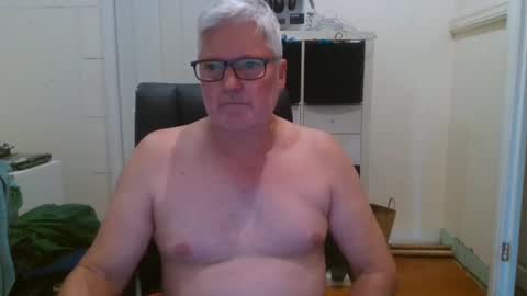 Snapshot of viper654321 chatting on February 20, 2025, 7:55 am viper654321 online show from February 20, 2025, 7:55 am