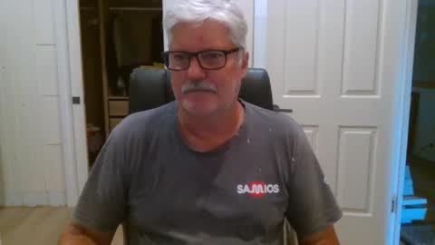 viper654321 online show from March 3, 2026, 7:25 am