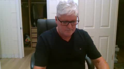 viper654321 online show from March 31, 2026, 7:31 am