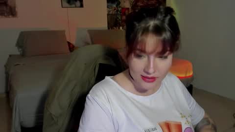 Snapshot of vitaxviper chatting on February 10, 2025, 9:25 pm Vit a Viper online show from February 10, 2025, 9:25 pm