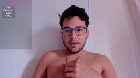 Vito Ferrer online show from September 21, 2025, 12:18 pm