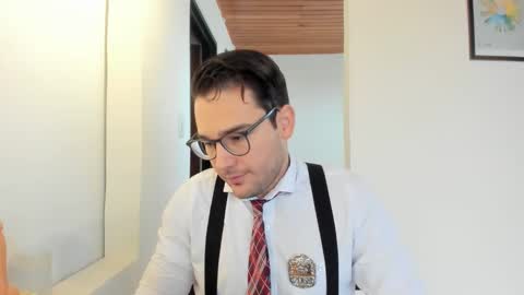 Vito Ferrer online show from November 7, 2025, 12:16 pm