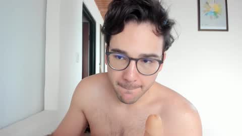 Vito Ferrer online show from February 28, 2026, 12:17 pm