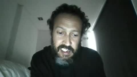 Snapshot of vitorvi2727 chatting on November 2, 2025, 9:00 am vitorvi2727 online show from November 2, 2025, 9:00 am