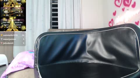 vittoria online show from January 5, 2025, 7:49 am