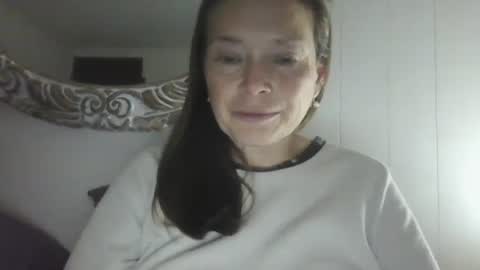 vivian online show from September 27, 2025, 1:21 am