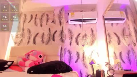 Viviana  online show from October 19, 2025, 12:17 pm