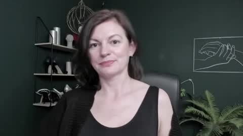 Snapshot of vivian_dream chatting on May 23, 2026, 5:34 am Vivian online show from May 23, 2026, 5:34 am