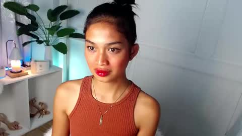 Vivian online show from January 29, 2025, 12:43 am