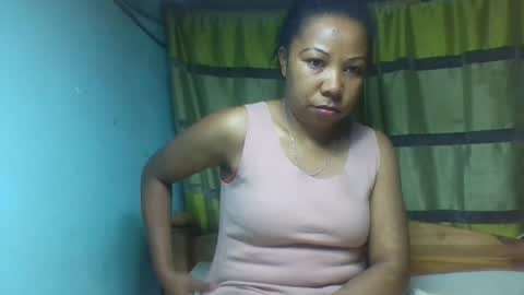 viviane0812 online show from October 25, 2025, 11:54 pm