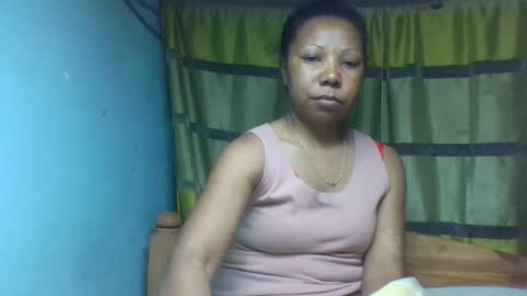 viviane0812 online show from October 27, 2025, 12:47 am
