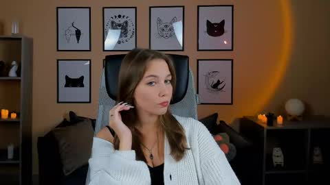 Snapshot of viviangutierrez chatting on September 29, 2025, 10:53 am viviangutierrez online show from September 29, 2025, 10:53 am